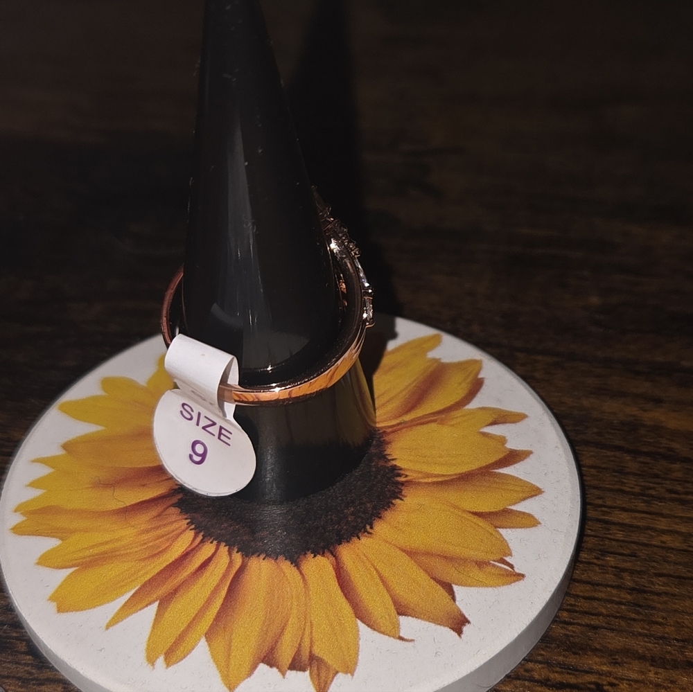 October Collection - Picture 4 of 5